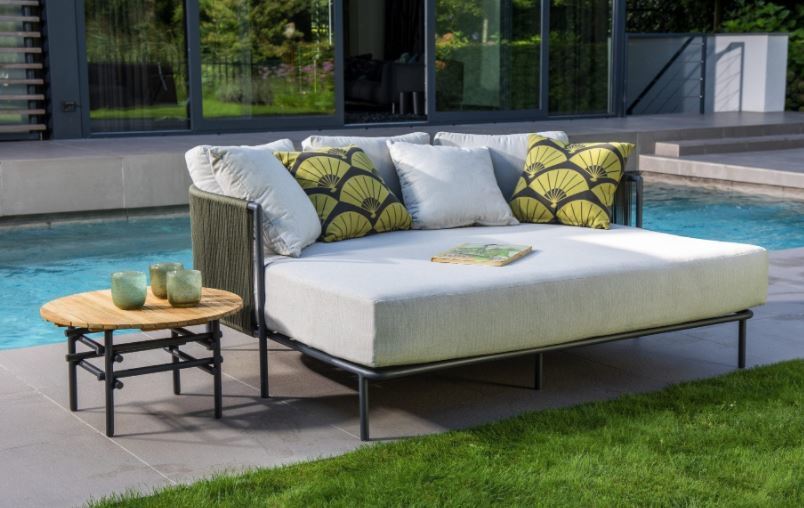 Yoi Umi daybed tuin green lichte kussens