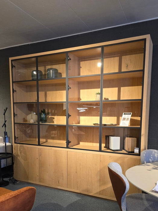 Glaskast Puur 4-deurs Vermeer - showmodel