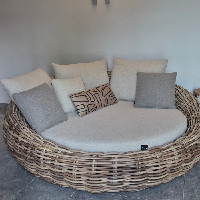 Apple Bee Daybed Cocoon