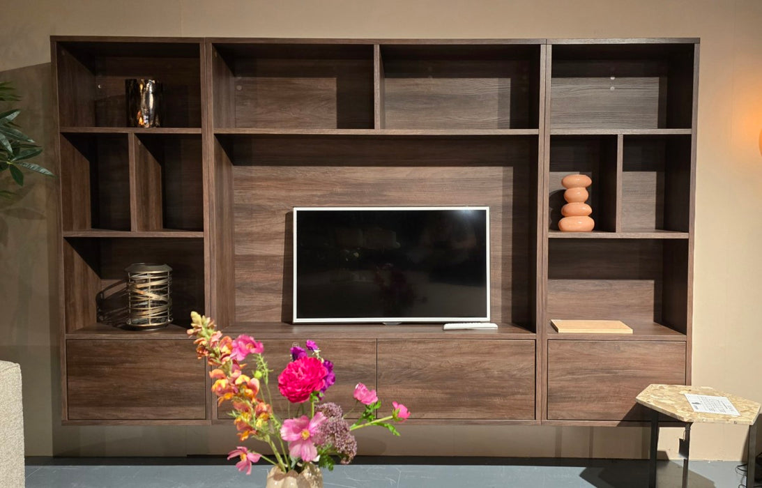 lamalux cinewall  blackburn showroom