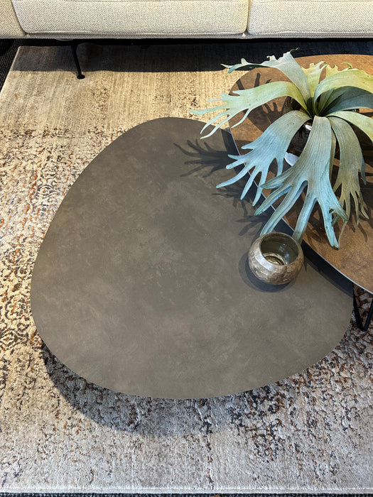 Bree's New World Twinny lage salontafel organisch gevormd in agaatgrijs