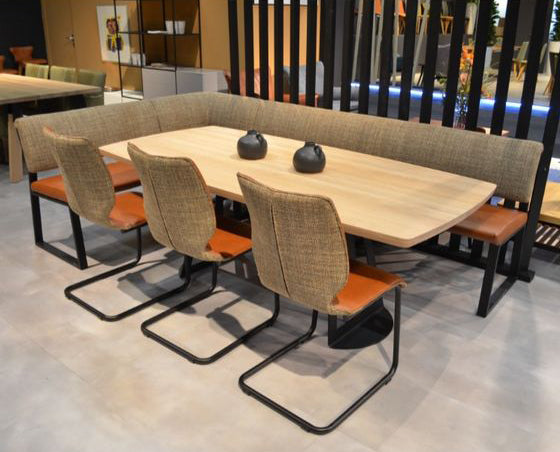 Duobekleding hoekbank eettafel solution brees new world