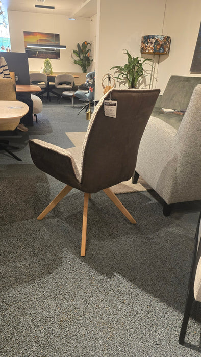 Hjort Knudsen Eetkamerstoel hoge rug – Set van 6  Showmodel