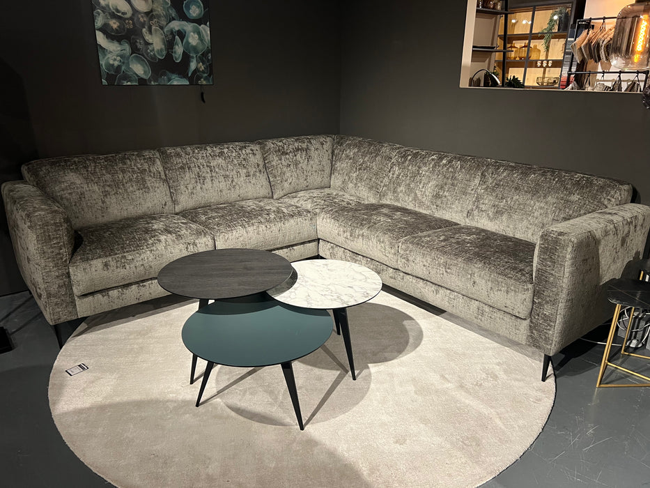 Hoek-bank-elementen-Savana-Anker-L253xB253xD88cm-zitmeubel-zilver-grijs-Bilthoven-velvet-velours-vastekussens-pootjes-zwart-sale-uitverkoop-showmodel