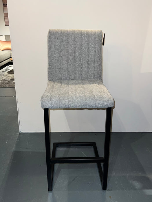 Label51-Barkruk-Milo-grijs-Zinc-Weave-zwart-metaal-bilthoven-Zithoogte-65cm-laag-Barkrukken-barstoel-Utrecht-showmodel-sale-uitverkoop