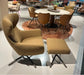 Layla relaxfauteuil brees new world in showroom