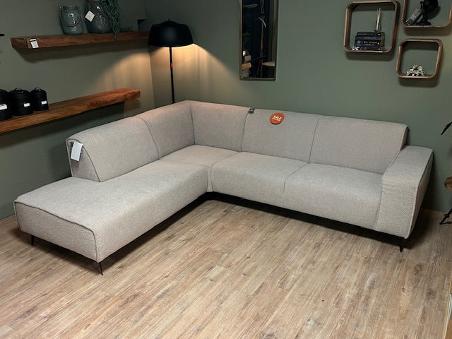 Hoekbank naturel Bouclé, showmodelaanbieding