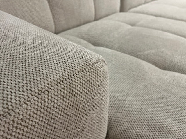 PEPP-hoekbank-wit-creme-stof-geblokt-patroon-chaiselounge-ligelement-2-zits-utrecht-sale-uitverkoop-305x155cm-2_5-zits