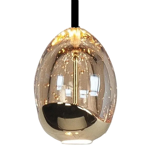 Plafondlamp golden egg in showroom