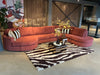 Seline-bank-sevn-Trapeze-knuffel_sofa-lig-element-loveseat-rond-organisch-150_cm-showmodel