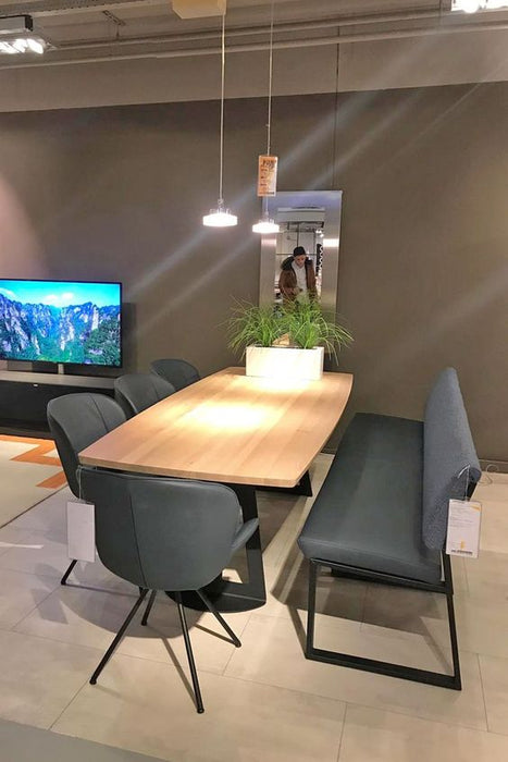 Solution grijs butterfly stoelen tafel Simson bree's new world