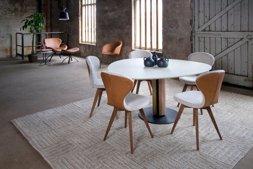 Steely eettafel Fenix NTM Spin R eetkamerstoelen bree's new world