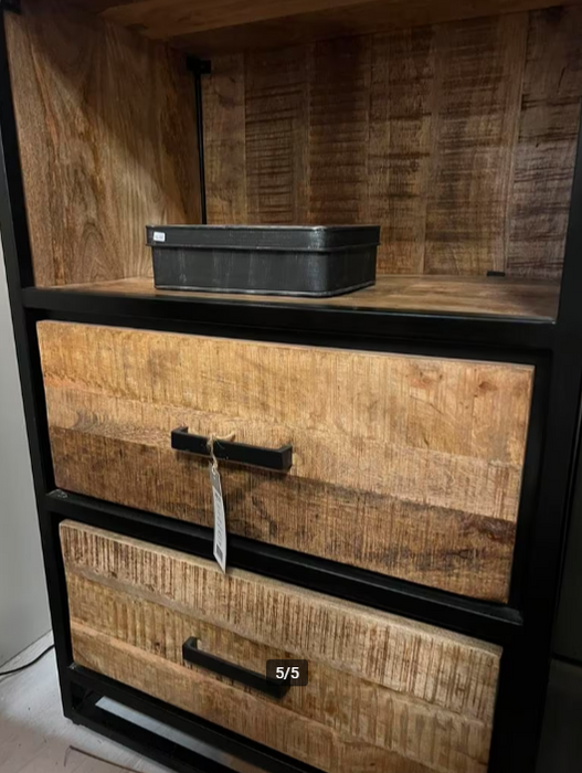 Boekenkast Tampa - Mango hout Industrieel - LABEL51 - Showmodelaanbieding