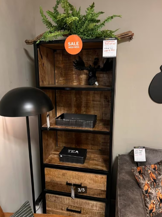 Boekenkast Tampa - Mango hout Industrieel - LABEL51 - Showmodelaanbieding