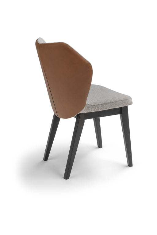 Toby eetkamerstoel met houten poot zonder armleuning bree's new world