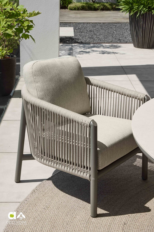 bora bora low dining stoel taupe apple bee