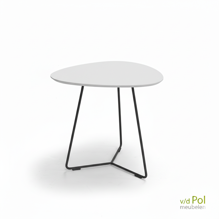 bree-s_new_world_twinny_bijzettafel_wit_met_zwart_frame