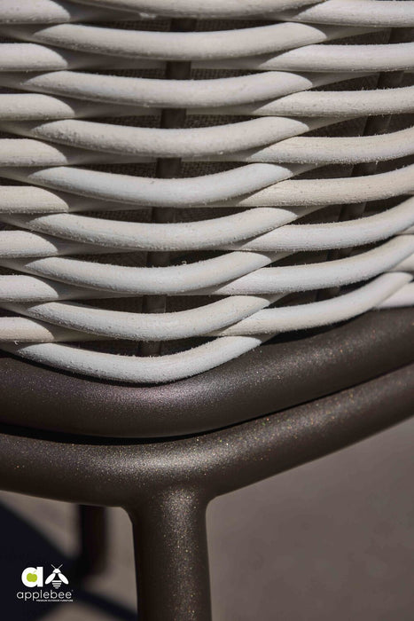 brons geweven tuinstoel pine key apple bee