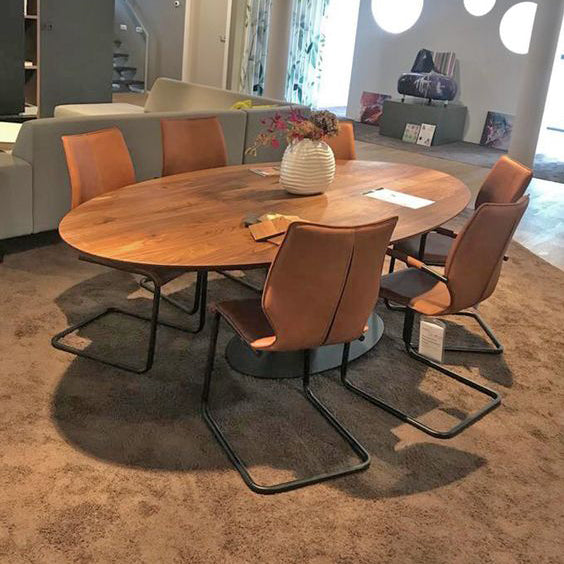 cantilever-chair-leather-cognac-frame-black-Luna
