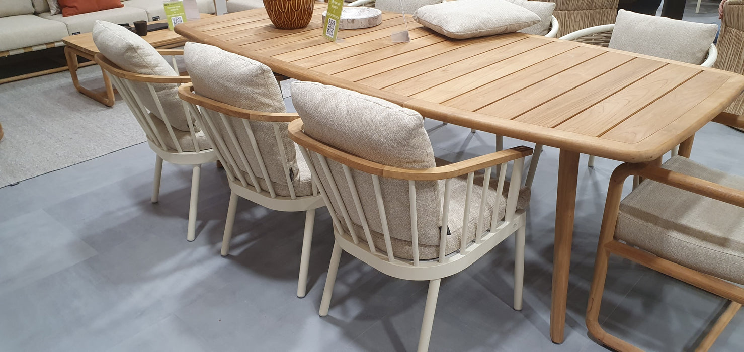 condor oyster applebee showroom utrecht