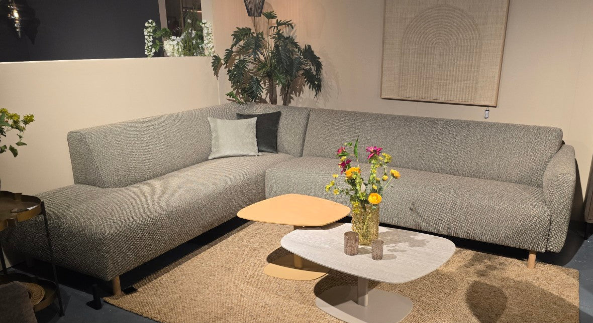 dune hoekbank showroom cartel living