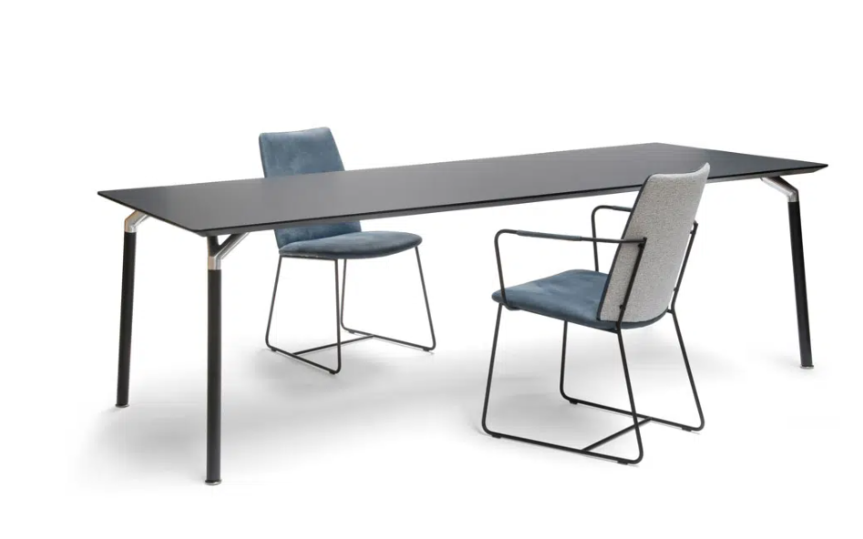 City eetkamerstoel armleuning en sledepoot