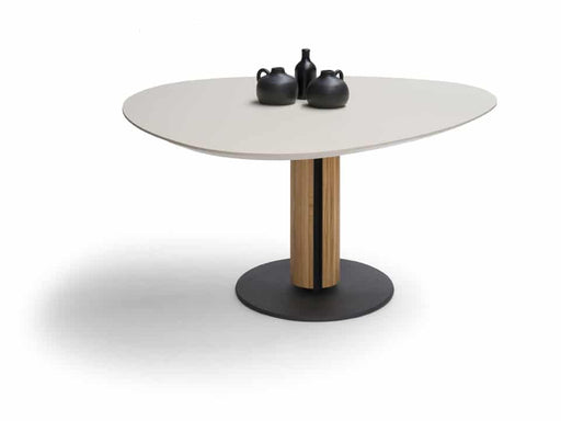 eivormige eettafel wit tafelblad steely brees new word fenix 