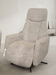 fauteuil 8422 van Hjort Knudsen in showroom