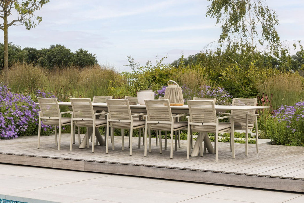 grote tuintafel 18 personen maratea salix Yoi Furniture ishi stoelen