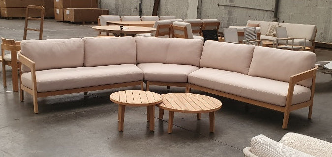 hoek loungebank lecce gescova in showroom nederland