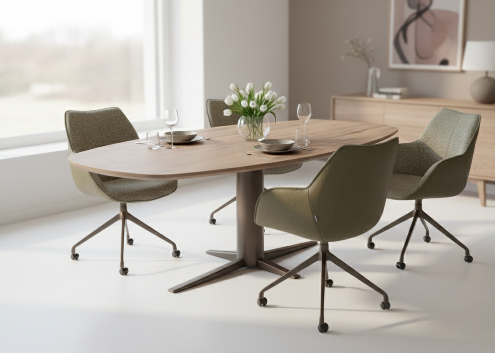 kiq eetstoel op wielen met armleuning bree's new world