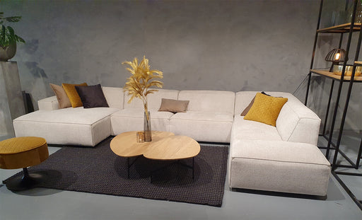 lawson-cartel-living-bank-showroom