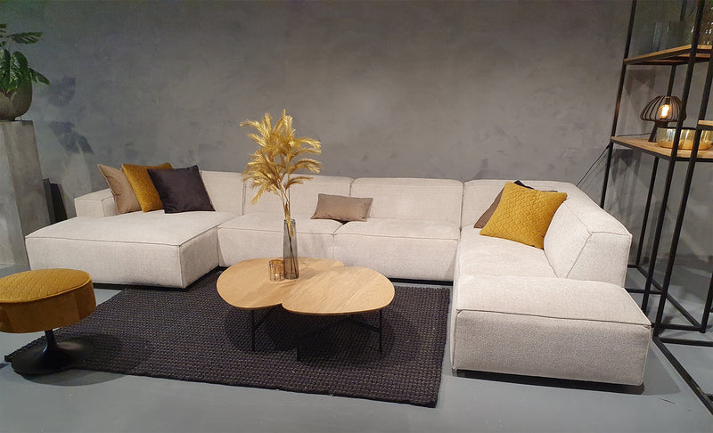 lawson-cartel-living-bank-showroom