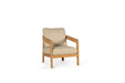 lecce loungestoel teak te zien in showroom
