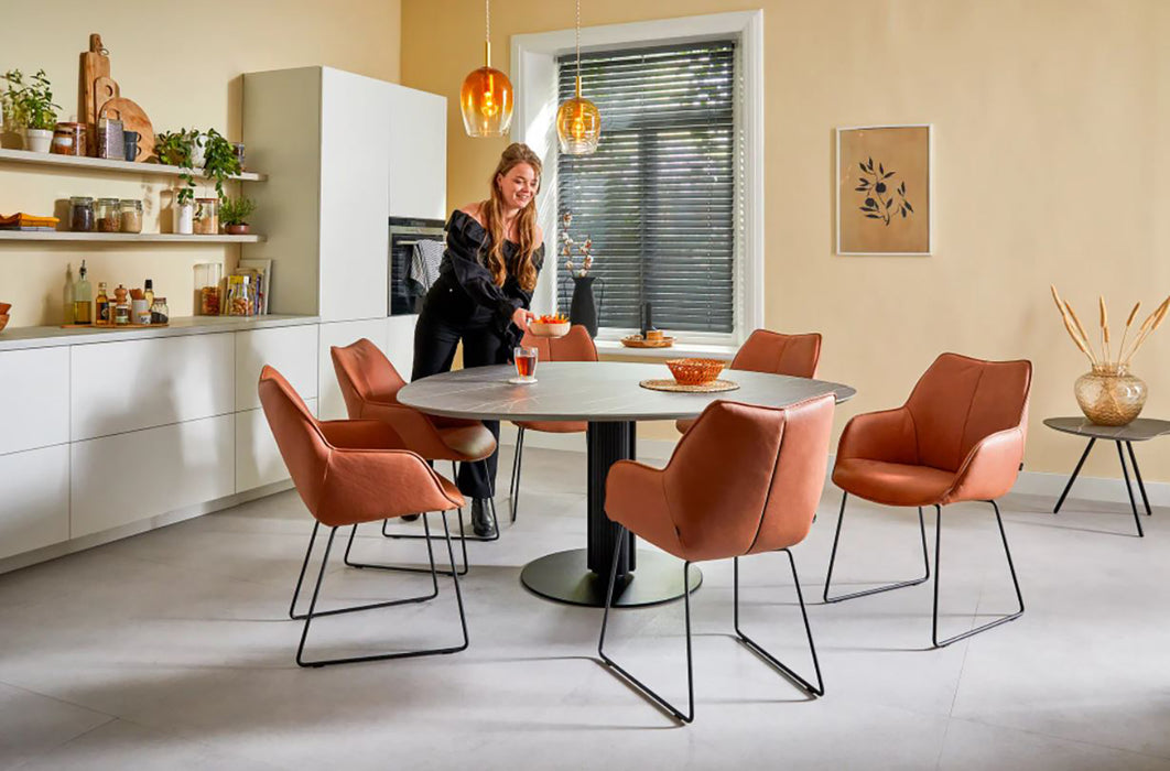 Kiq Slede – Eetkamerstoel met armleuning