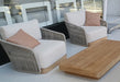 loungestoel voor buiten nino gescova in showroom