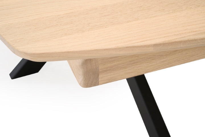 massief eikenhout uitschuiftafel deens ovaal mira