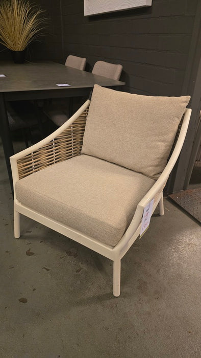 milou oyster applebee outlet loungechair