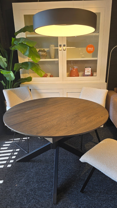 ronde uitschuiftafel hout hjort knudsen